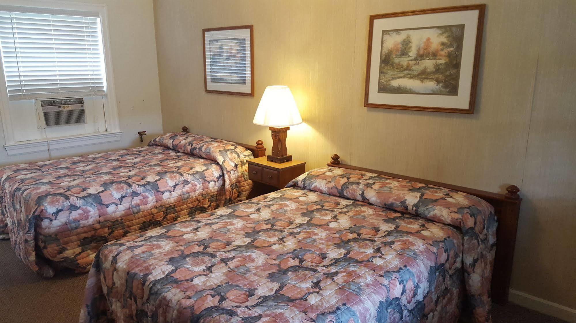 Aurora Early American Motel المظهر الخارجي الصورة